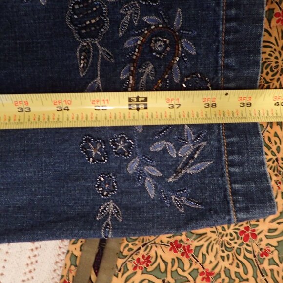 Chico's 'Size 3' beaded embellished Jeans - Picture 7 of 11